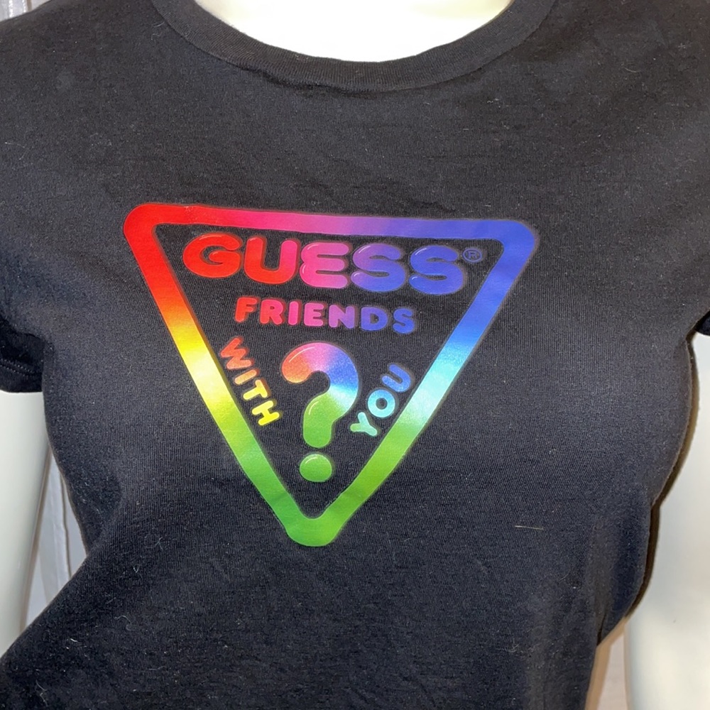 Guess tee - Picture 2 of 3